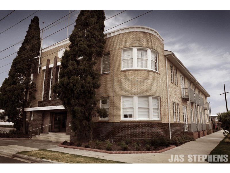 201C/64 Cross Street, Footscray VIC 3011