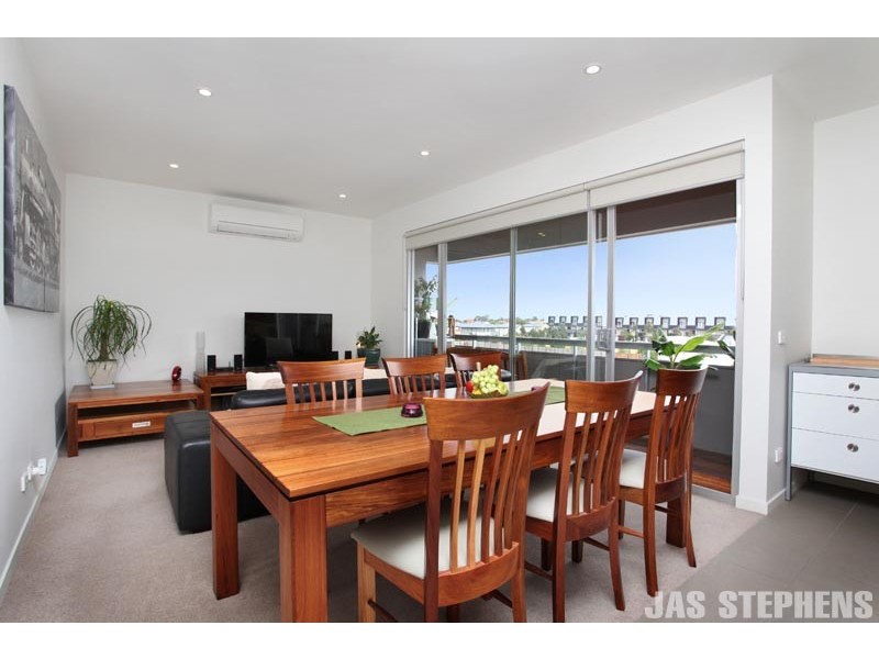 201C/64 Cross Street, Footscray VIC 3011