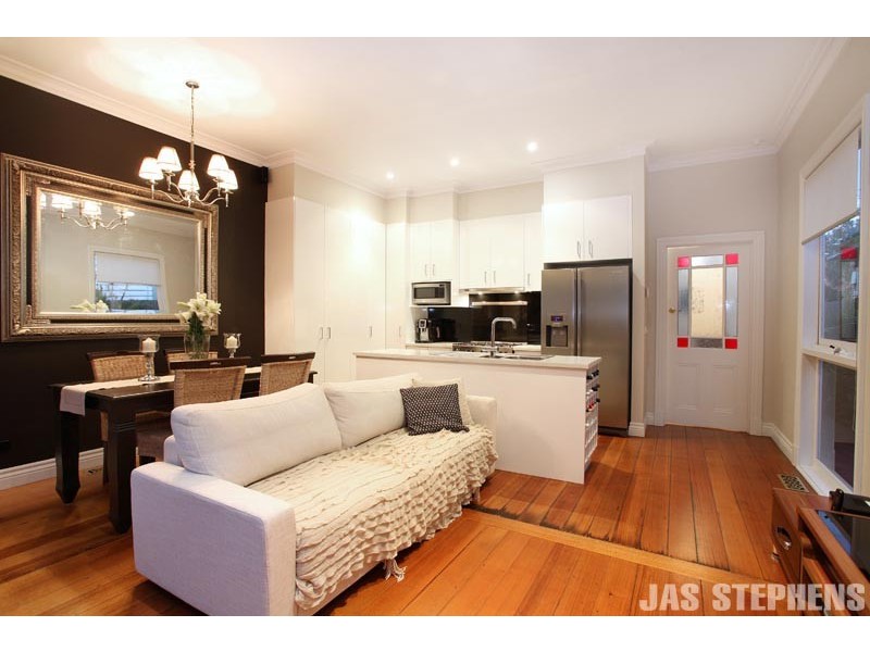 19 Norfolk Street, Maidstone VIC 3012