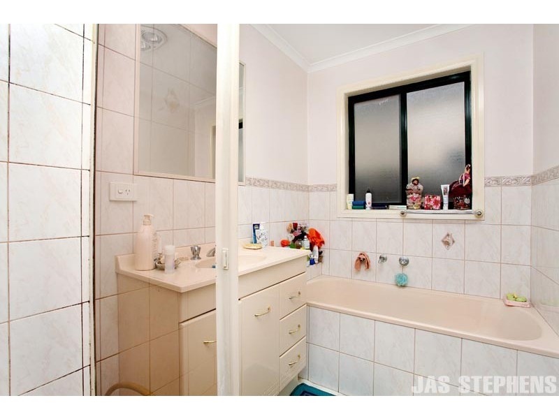 30 Warleigh Road, West Footscray VIC 3012