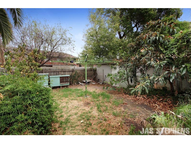 30 Warleigh Road, West Footscray VIC 3012