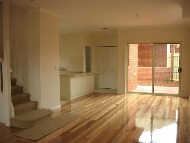 1/165 Hudsons Road, Spotswood VIC 3015