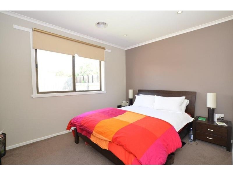 92 Hamilton St, Yarraville VIC 3013