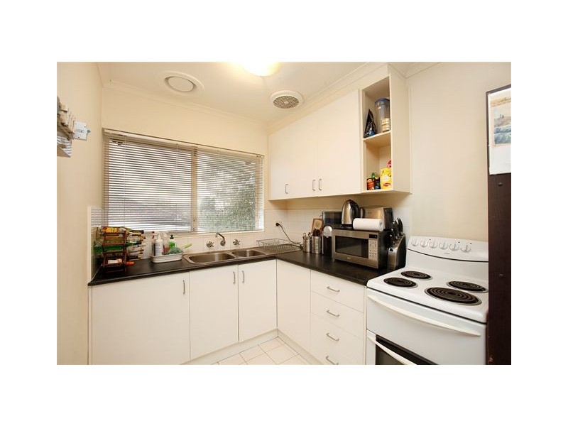 7/187 Charles Street, Seddon VIC 3011