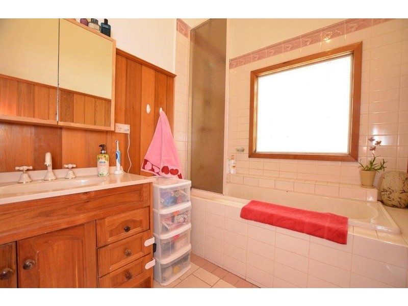 171 Essex Street, West Footscray VIC 3012