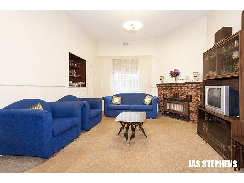 98 Wales Street, Kingsville VIC 3012