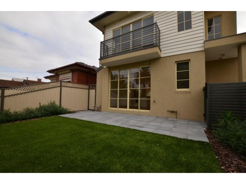 1/126 Blackwood Street, Yarraville VIC 3013