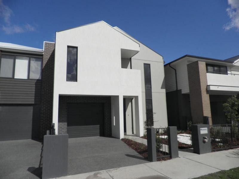 44 Mcdougall Drive, Footscray VIC 3011