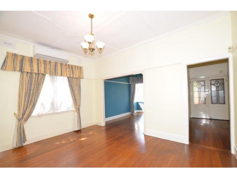 90 Severn Street, Yarraville VIC 3013