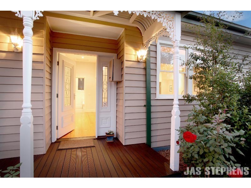 2 Elphinstone Street, West Footscray VIC 3012