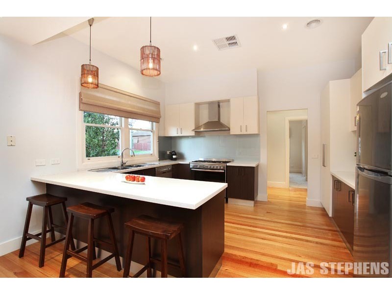 2 Elphinstone Street, West Footscray VIC 3012