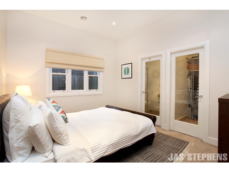2 Elphinstone Street, West Footscray VIC 3012