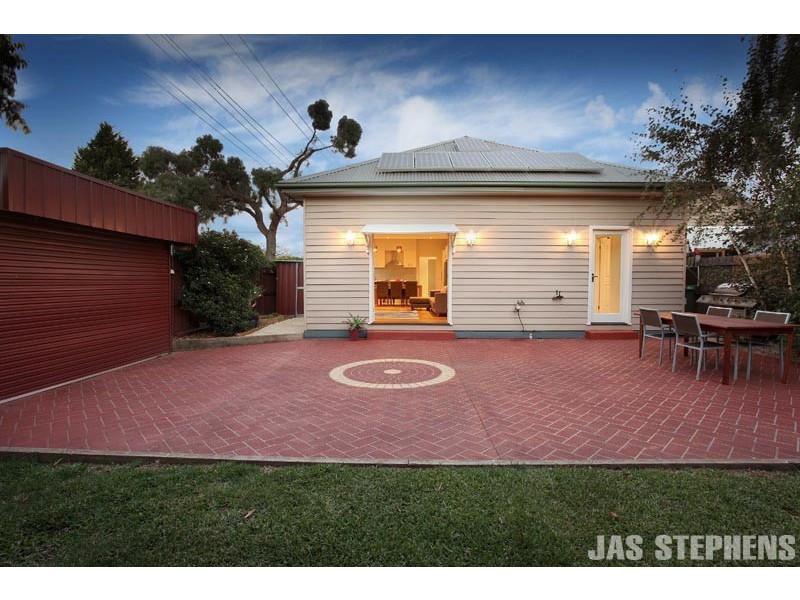 2 Elphinstone Street, West Footscray VIC 3012