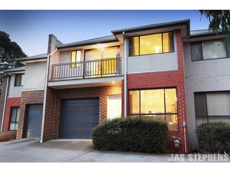 2/21 Waratah Street, West Footscray VIC 3012