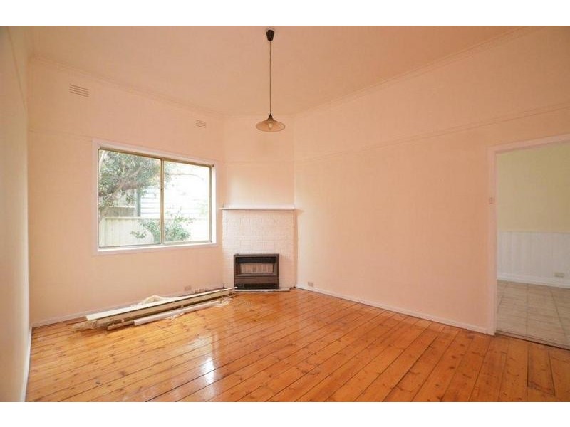 7 Windsor Street, Footscray VIC 3011