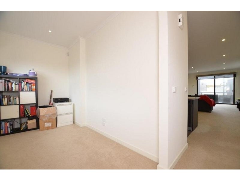 5 Souter Cr, Footscray VIC 3011