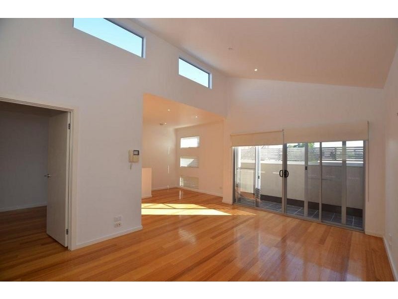 7/10 Rosamond Road, Footscray VIC 3011