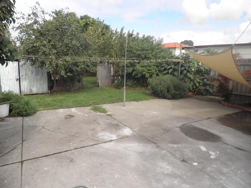 33 Braid Street, West Footscray VIC 3012