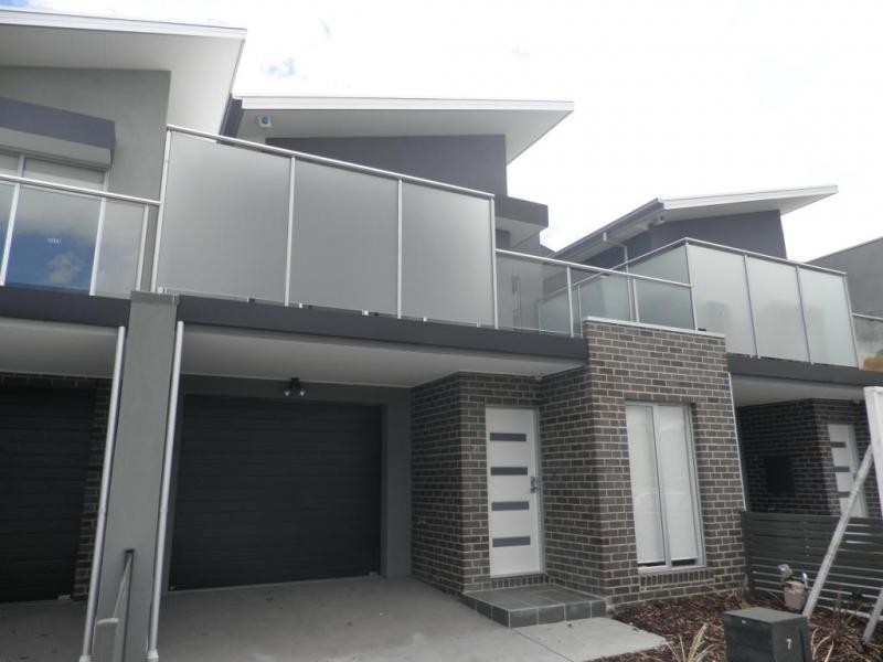 7 Desmond Street, Maidstone VIC 3012