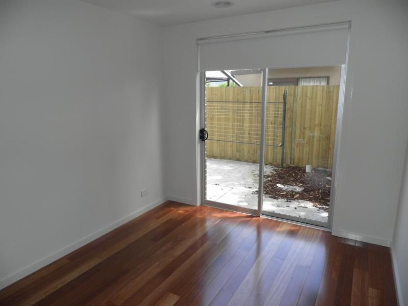 7 Desmond Street, Maidstone VIC 3012