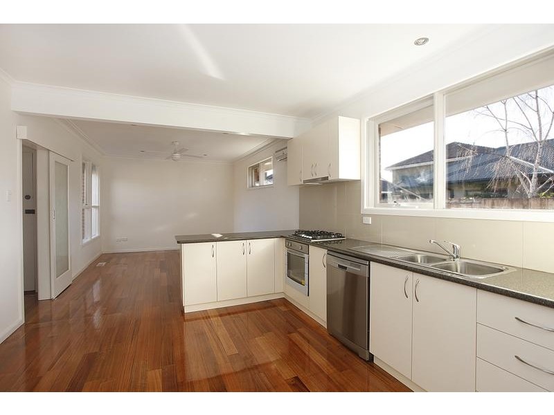4/11 Bishop Street, Kingsville VIC 3012