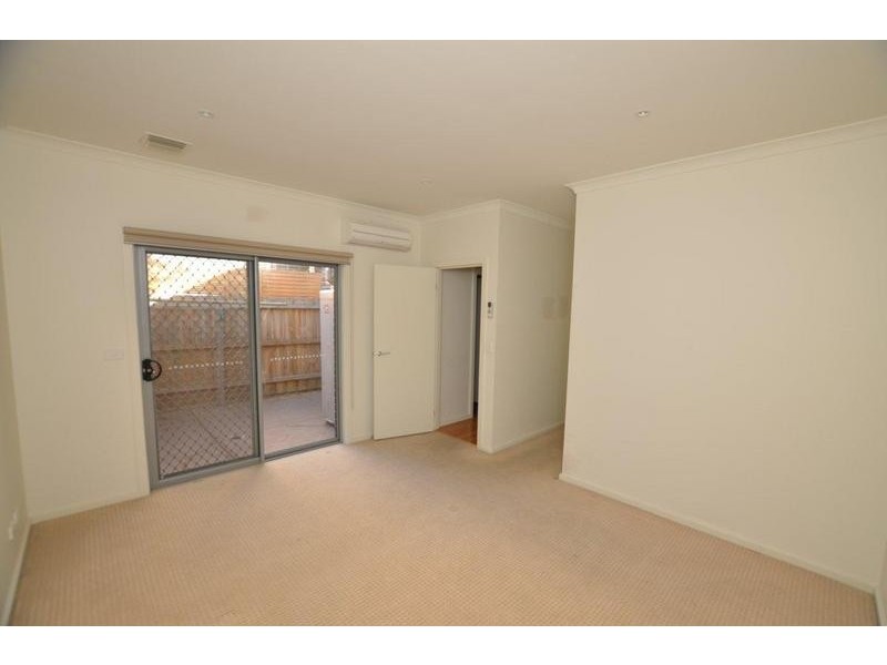3/26 Middle Road, Maribyrnong VIC 3032