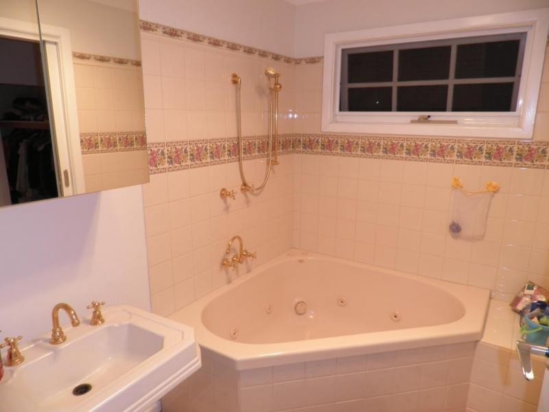 27 Suffolk Street, West Footscray VIC 3012