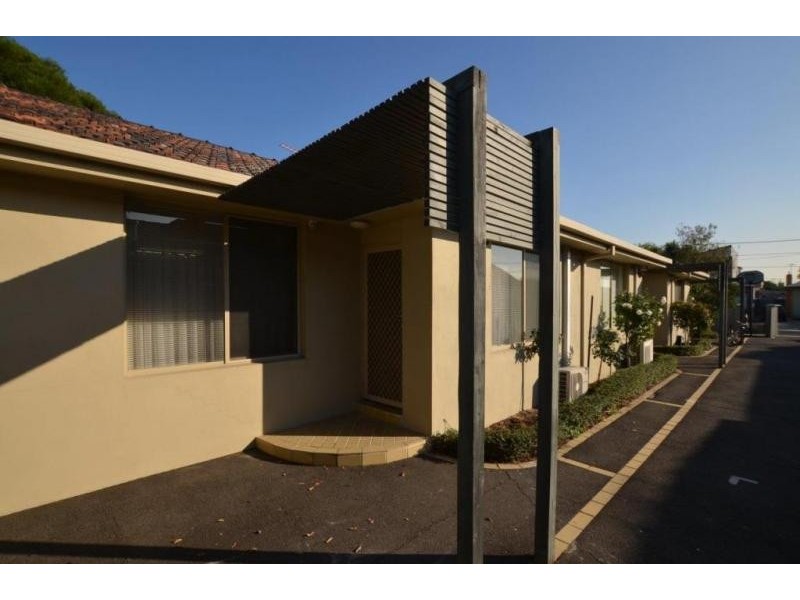 3/43 Kernot Street, Spotswood VIC 3015