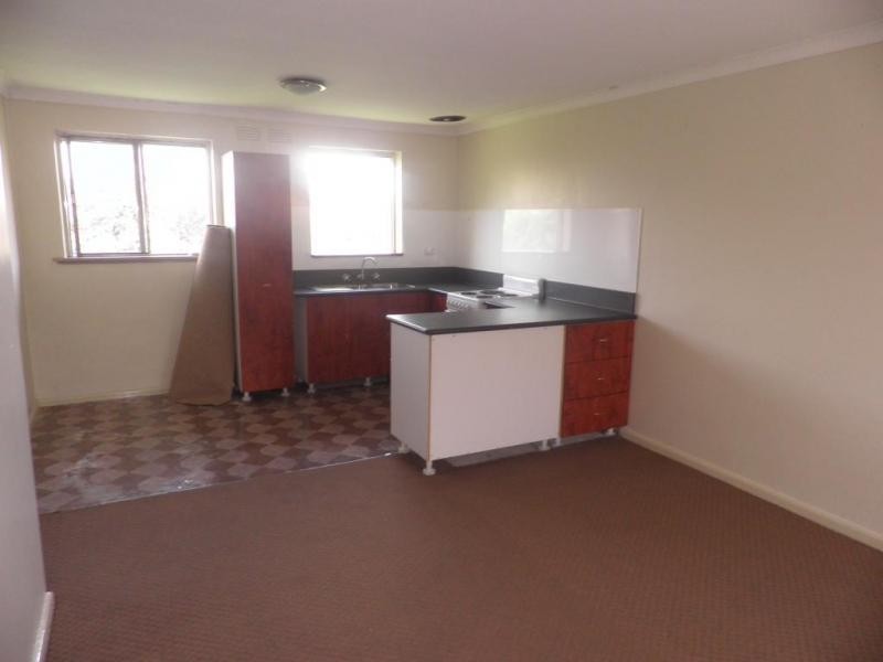 8/709 Barkly Street, West Footscray VIC 3012