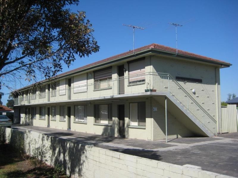 9/21 Hampton Parade, West Footscray VIC 3012