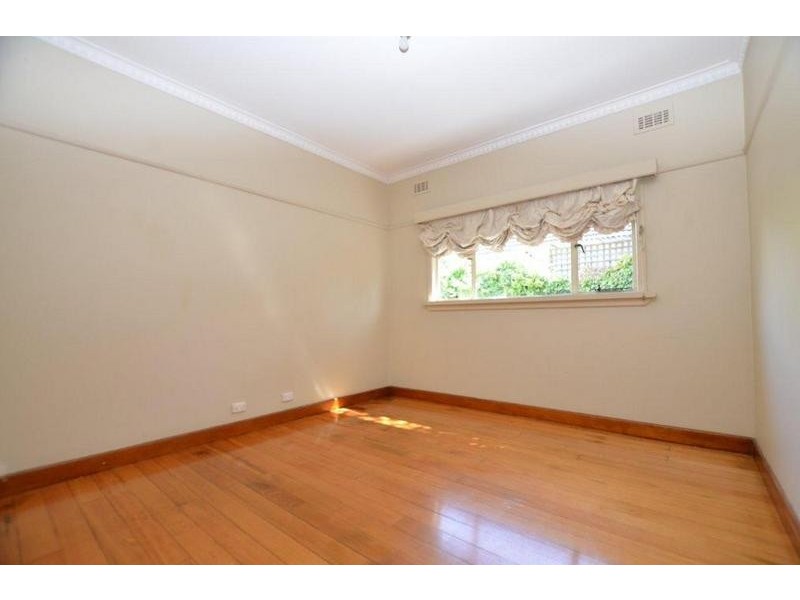 16 Cranbrook Street, Yarraville VIC 3013