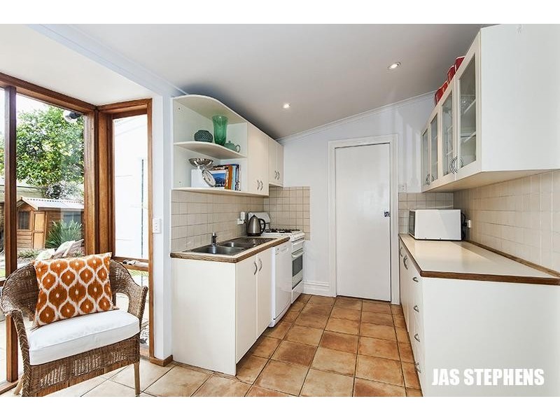 16 Buckingham Street, Footscray VIC 3011