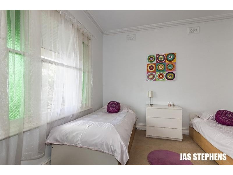 16 Buckingham Street, Footscray VIC 3011