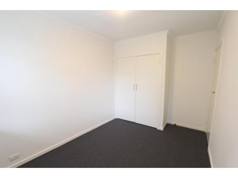 12/119 Essex Street, West Footscray VIC 3012