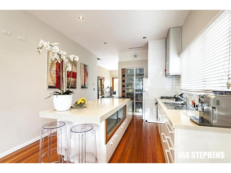 27 Cecil Street, Yarraville VIC 3013