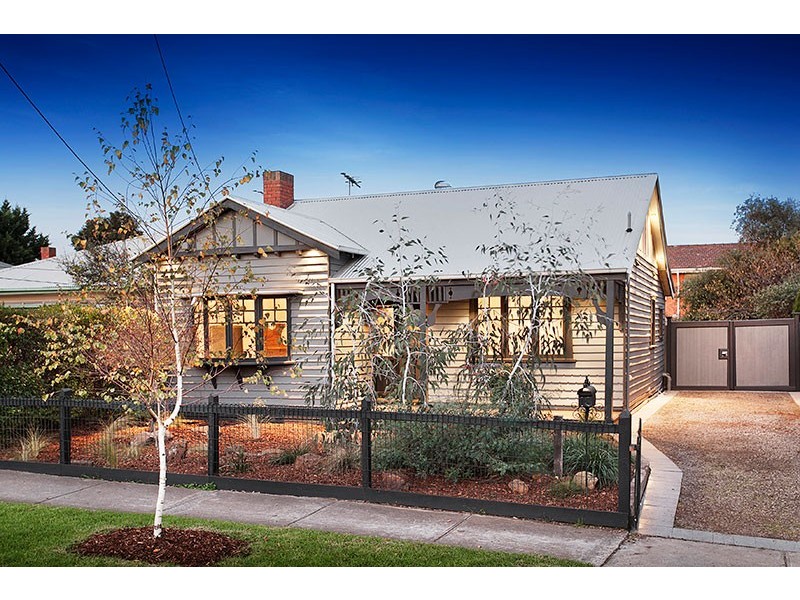 13 Hartley Avenue, West Footscray VIC 3012
