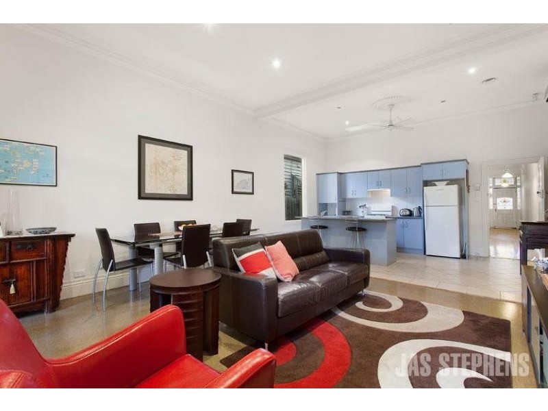 7 Hamilton Street, Seddon VIC 3011