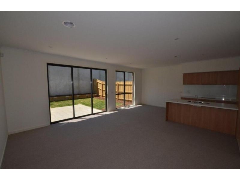 20 Souter Crescent, Footscray VIC 3011