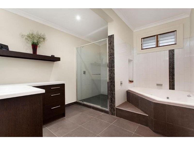 1/23 Wyalong Street, Albion VIC 3020