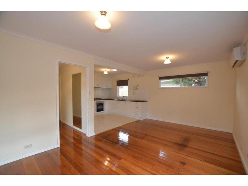 13 Spear Court, Altona VIC 3018