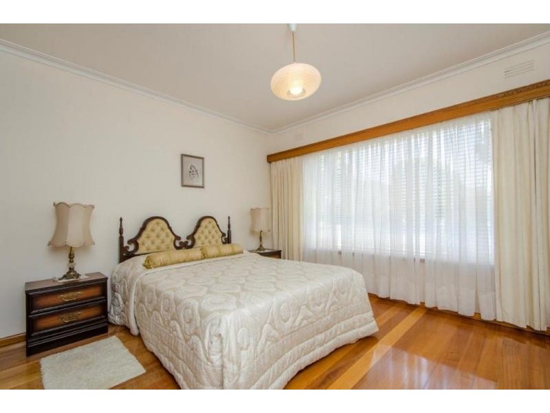 89 Newcastle Street, Newport VIC 3015