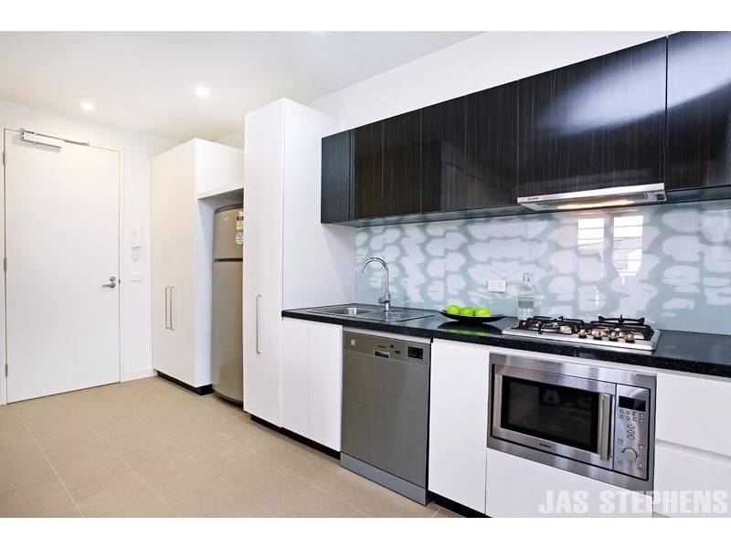 108C/64 Cross Street, Footscray VIC 3011