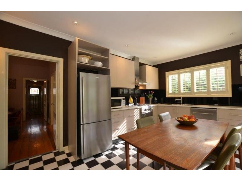 5 Edgar Street, Kingsville VIC 3012