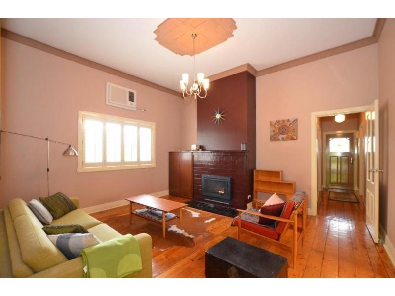 5 Edgar Street, Kingsville VIC 3012