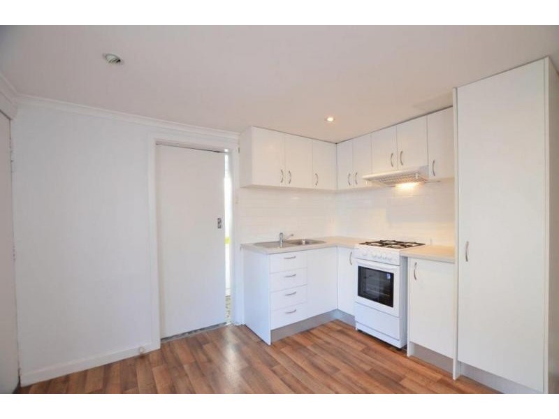 56 Walter Street, Seddon VIC 3011