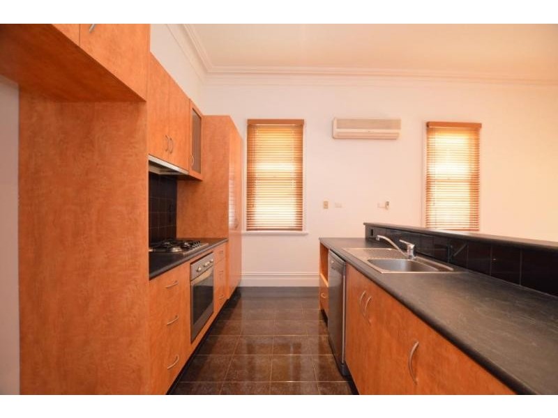 76 Hamilton Street, Yarraville VIC 3013