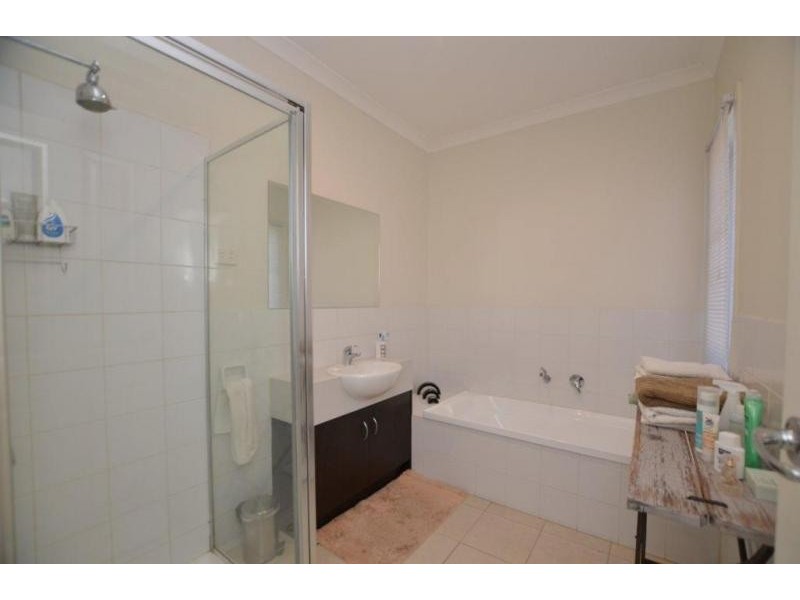 3/120 Suffolk Street, Maidstone VIC 3012