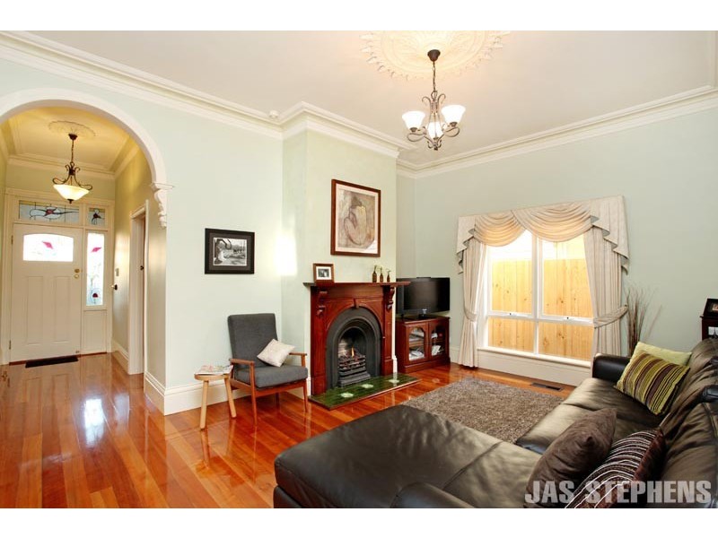 160 Williamstown Road, Kingsville VIC 3012