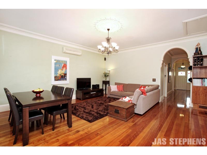 160 Williamstown Road, Kingsville VIC 3012