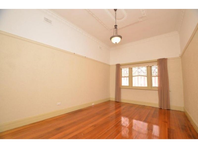 9 Swan Street, Footscray VIC 3011